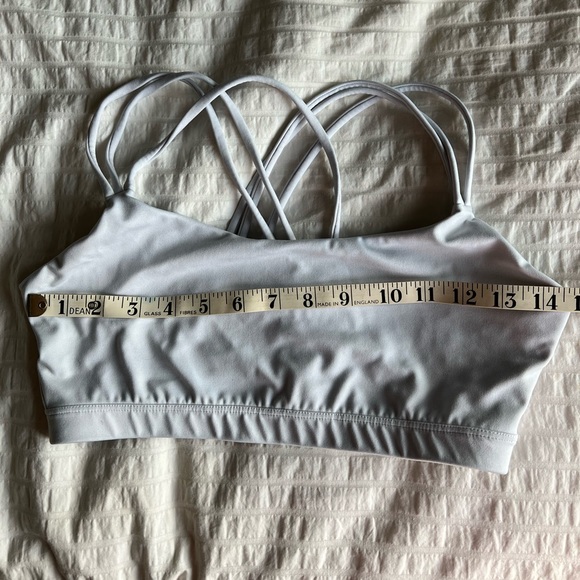 Gapfit Eclipse Sports Bra - size Medium - White - Picture 3 of 6